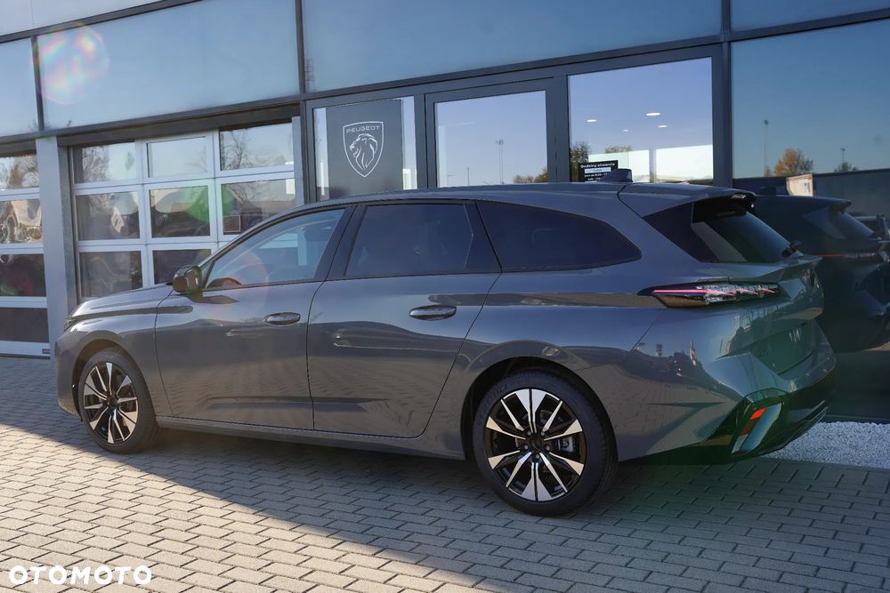 Peugeot 308 2026 photo 2