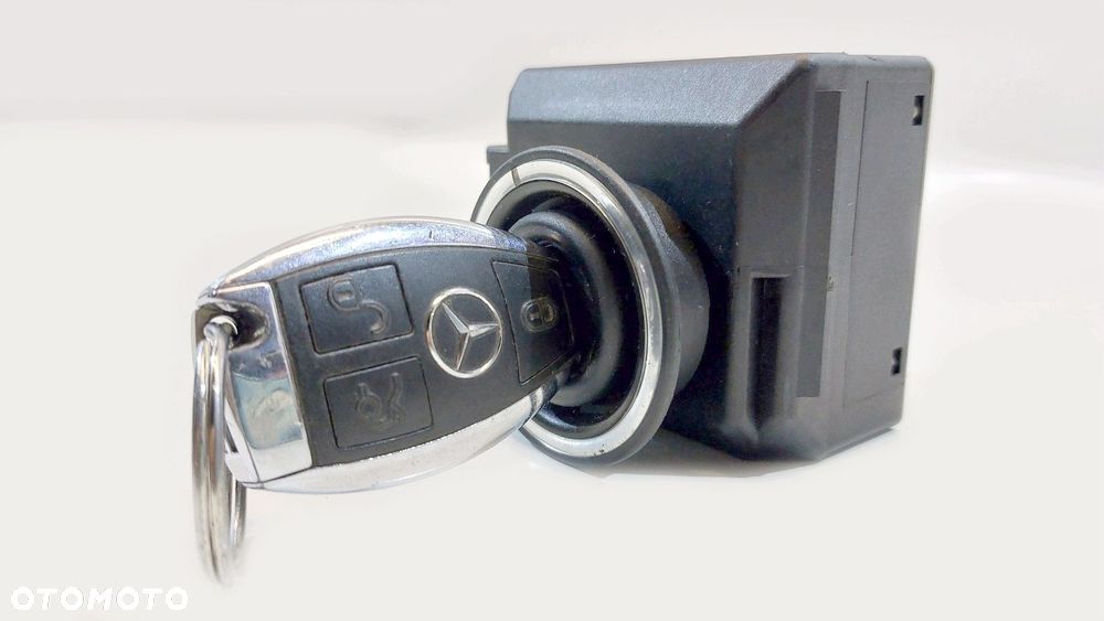 stacyjka kluczyk mercedes e klasa w212 11r a2129055600 - 4