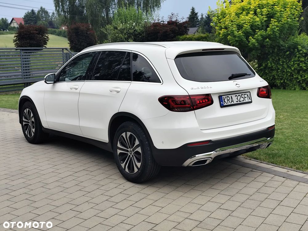Mercedes-Benz GLC 200 d 4Matic 9G-TRONIC - 25