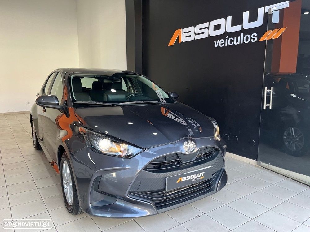 Toyota Yaris 1.0 VVT-i Comfort Plus - 1