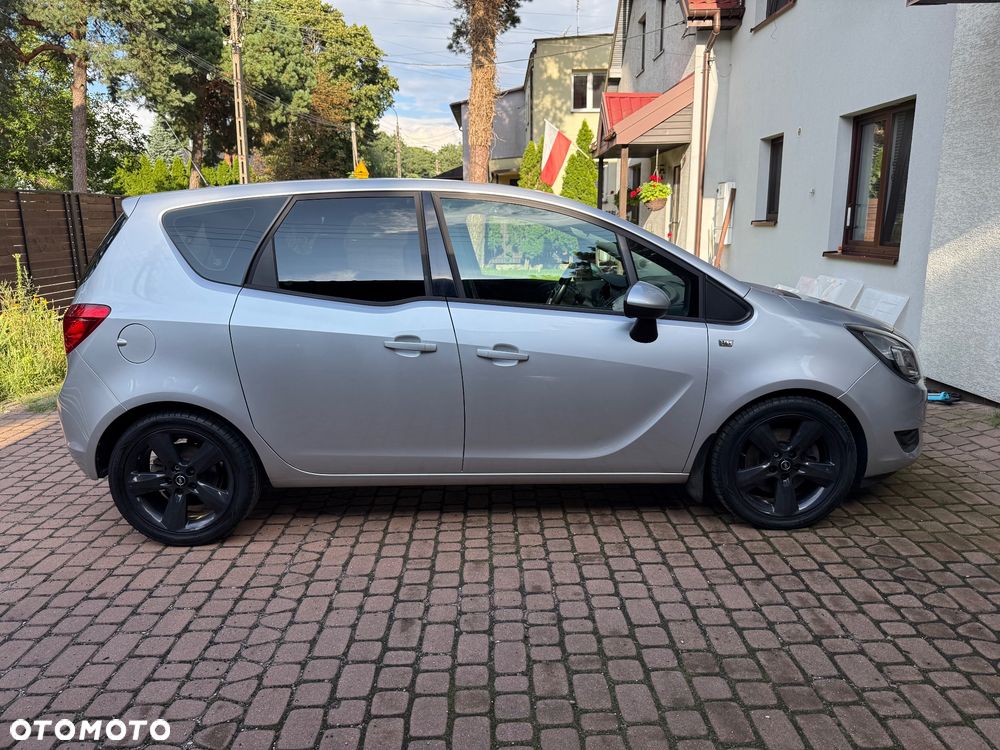 Opel Meriva 1.6 CDTI Essentia S&S - 4