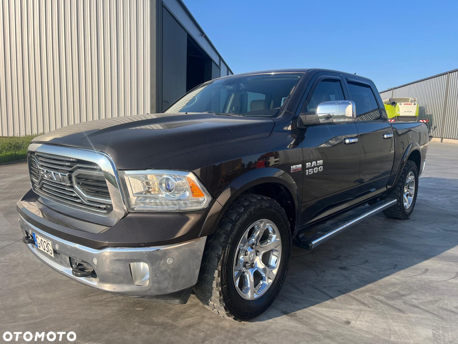 Dodge RAM 1500 5.7 4x4 - 2