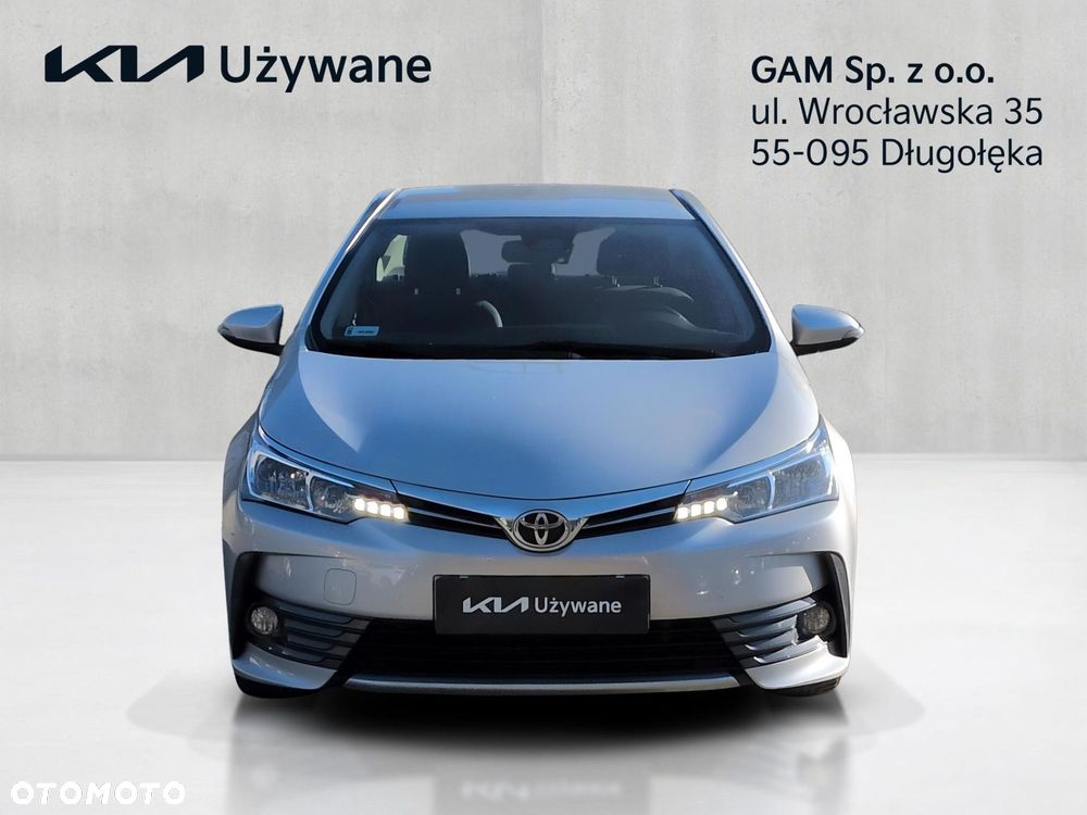 Toyota Corolla 1.6 Comfort - 8