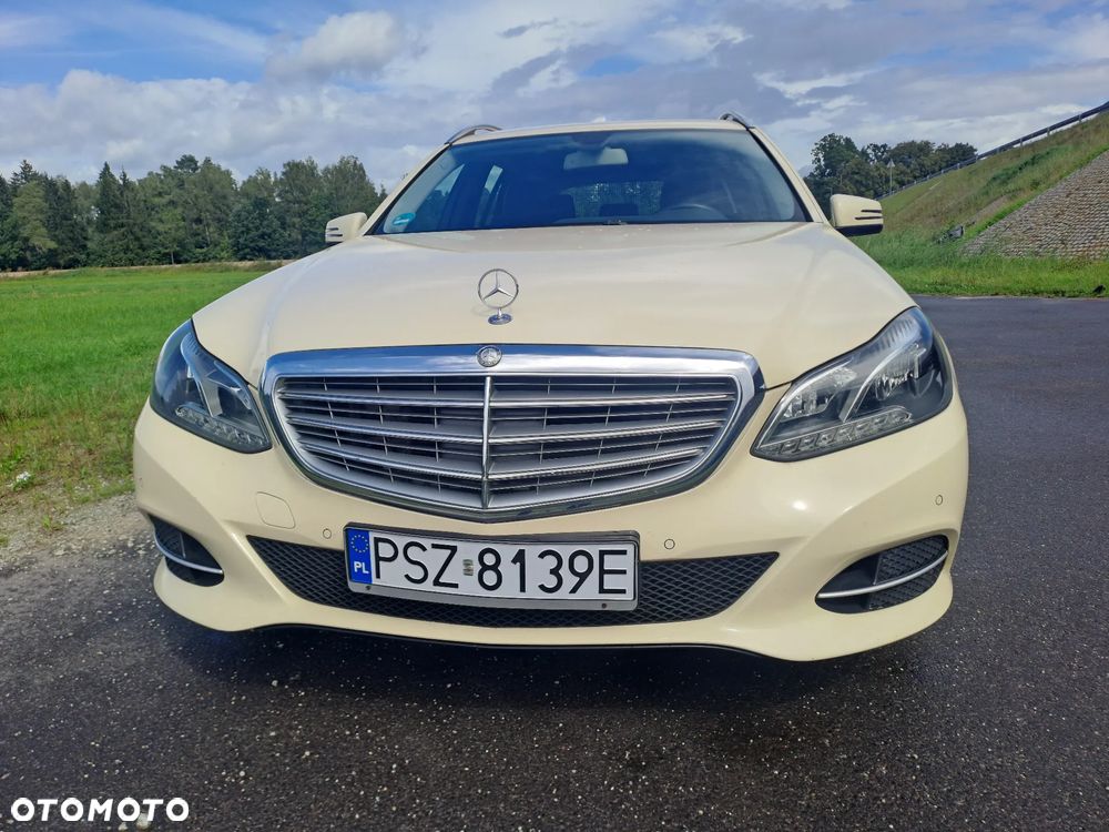 Mercedes-Benz Klasa E 220 BlueTEC BlueEFFICIENCY Edition 9G-TRONIC Edition - 1