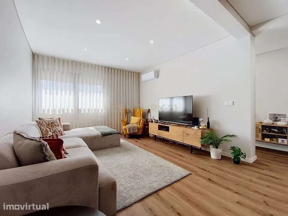 Moradia T3 Contemporânea em São Vicente Ferreira | Conforto, Elegância - Grande imagem: 4/28