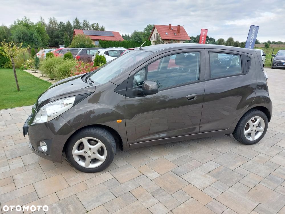 Chevrolet Spark 1.0 LS - 9