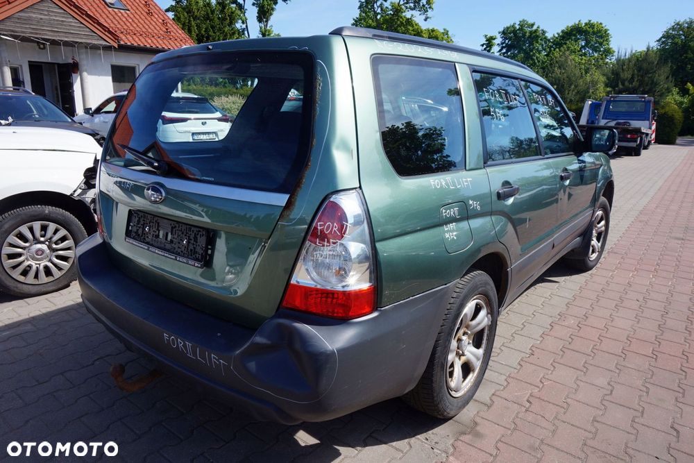 SUBARU FORESTER II SG LIFT 2006 5F6 2.0 16V EJ20F 158KM TY755XT7AA ZIELONY EVERGREEN na części - 5