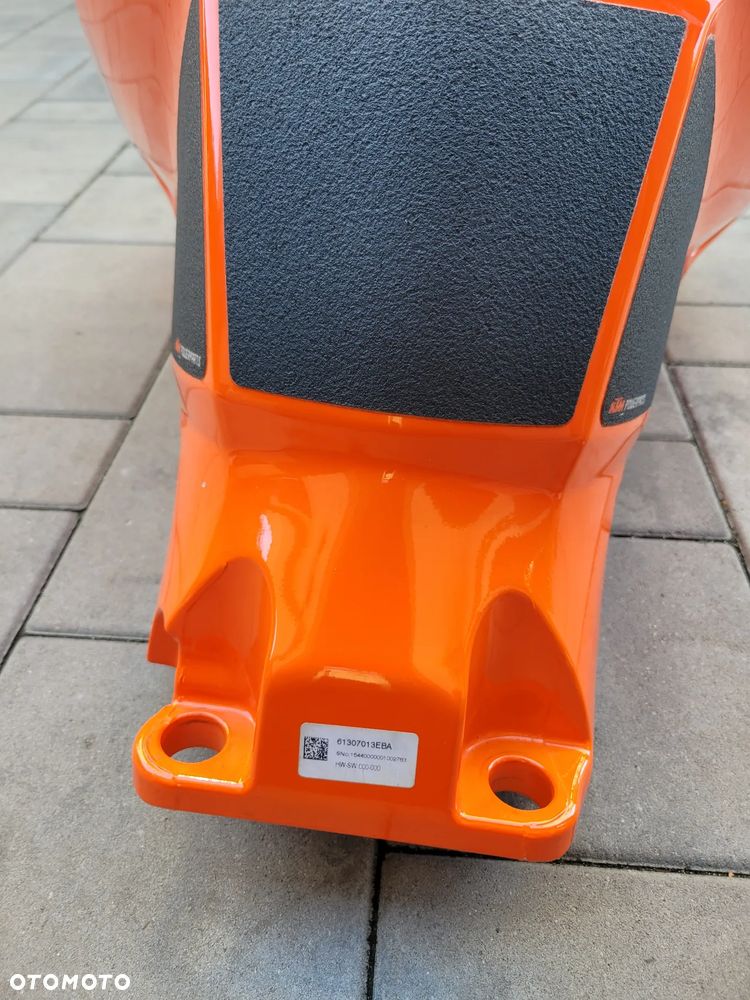 Bak, zbiornik paliwa KTM 1290 Super Duke 17-20 - 16