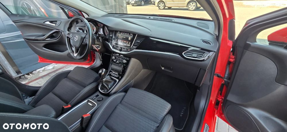 Opel Astra 1.6 D (CDTI) Start/Stop Innovation - 33