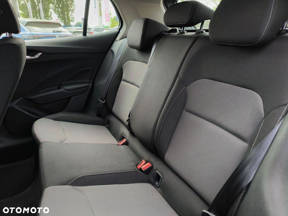 Skoda Fabia 1.0 TSI Ambition DSG - 25