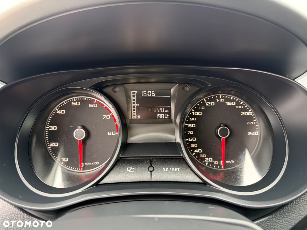 Seat Ibiza 1.4 16V Style - 17