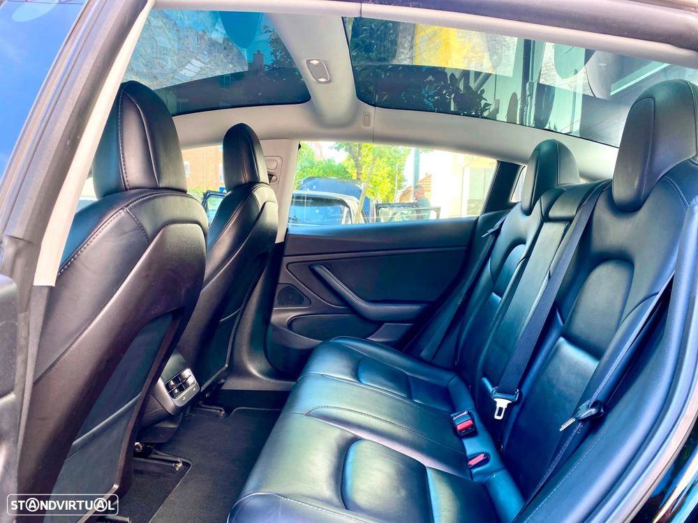 Tesla Model 3 Long-Range Dual Motor AWD - 23