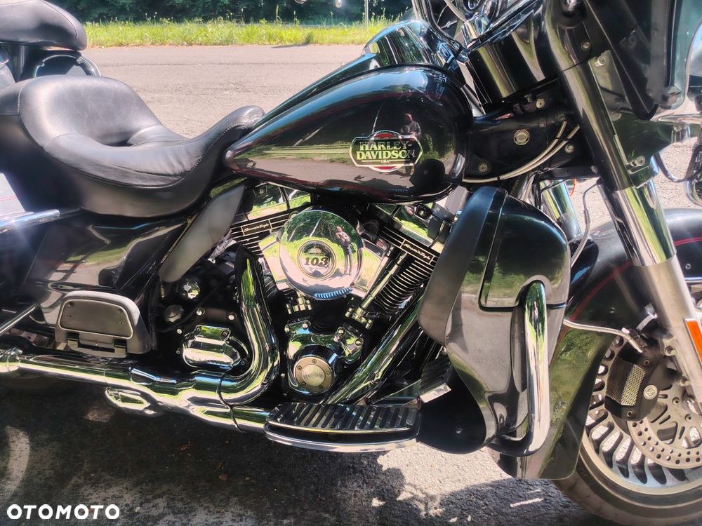 Harley-Davidson FLHTCU Ultra - 27