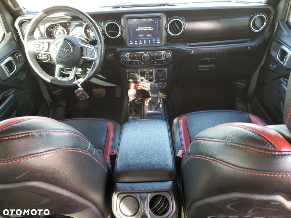 Jeep Wrangler - 5