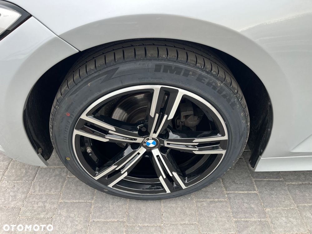 BMW Seria 3 - 16