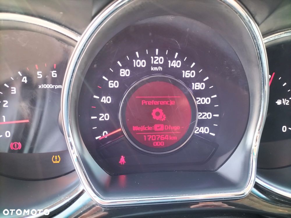 Kia Ceed 1.6 CRDi 128 Platinum Edition - 16