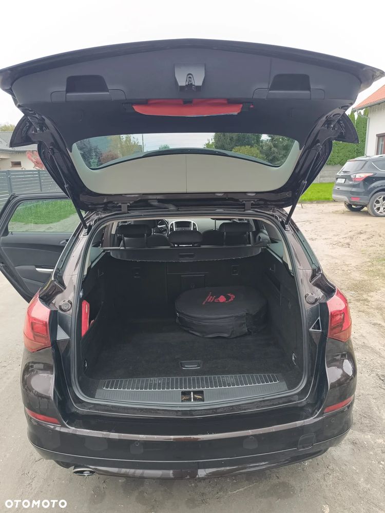 Opel Astra IV 1.6 T Cosmo - 9
