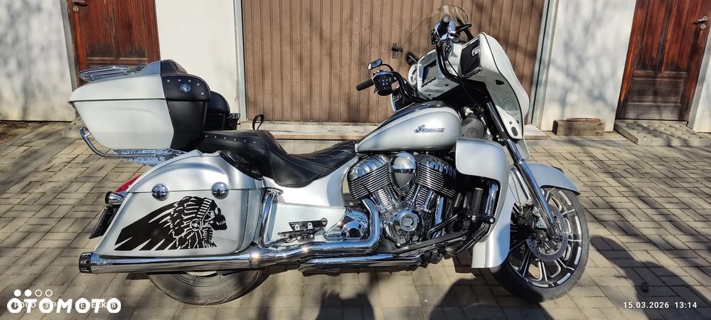 Indian Roadmaster - 1