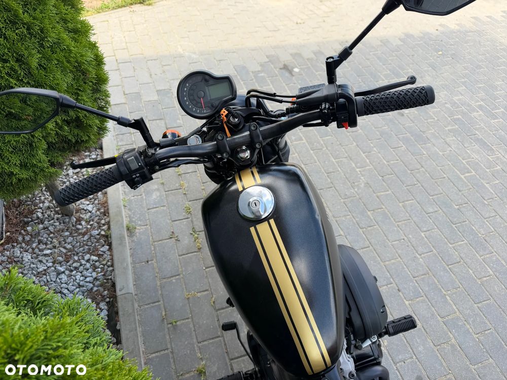 Hyosung GV - 27