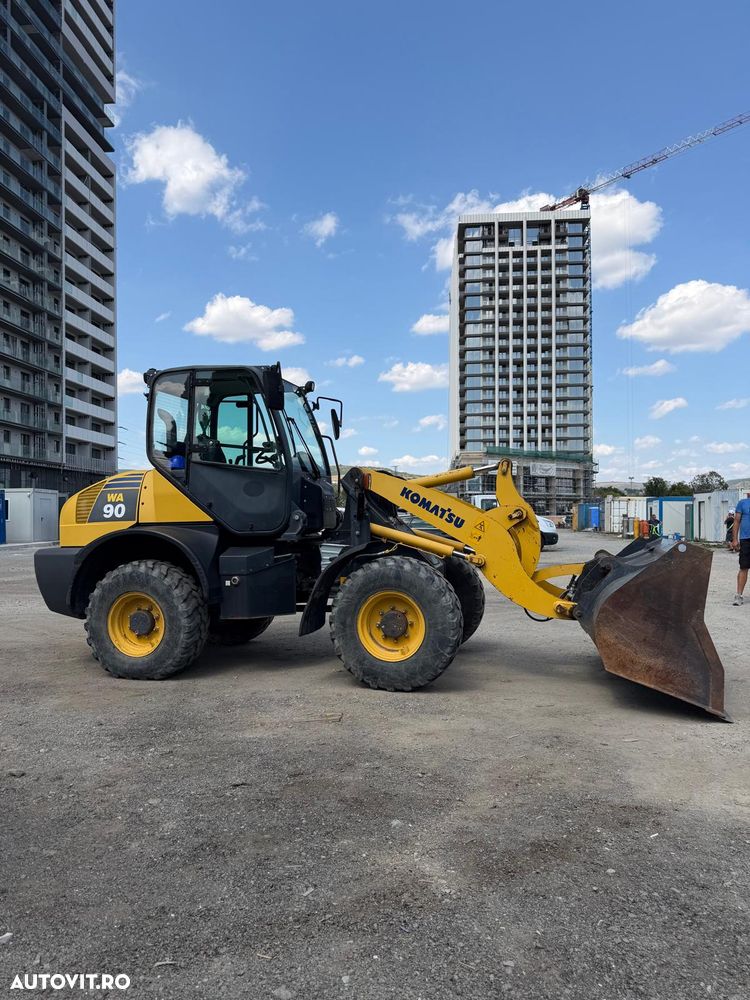 Komatsu WA 90 - 1