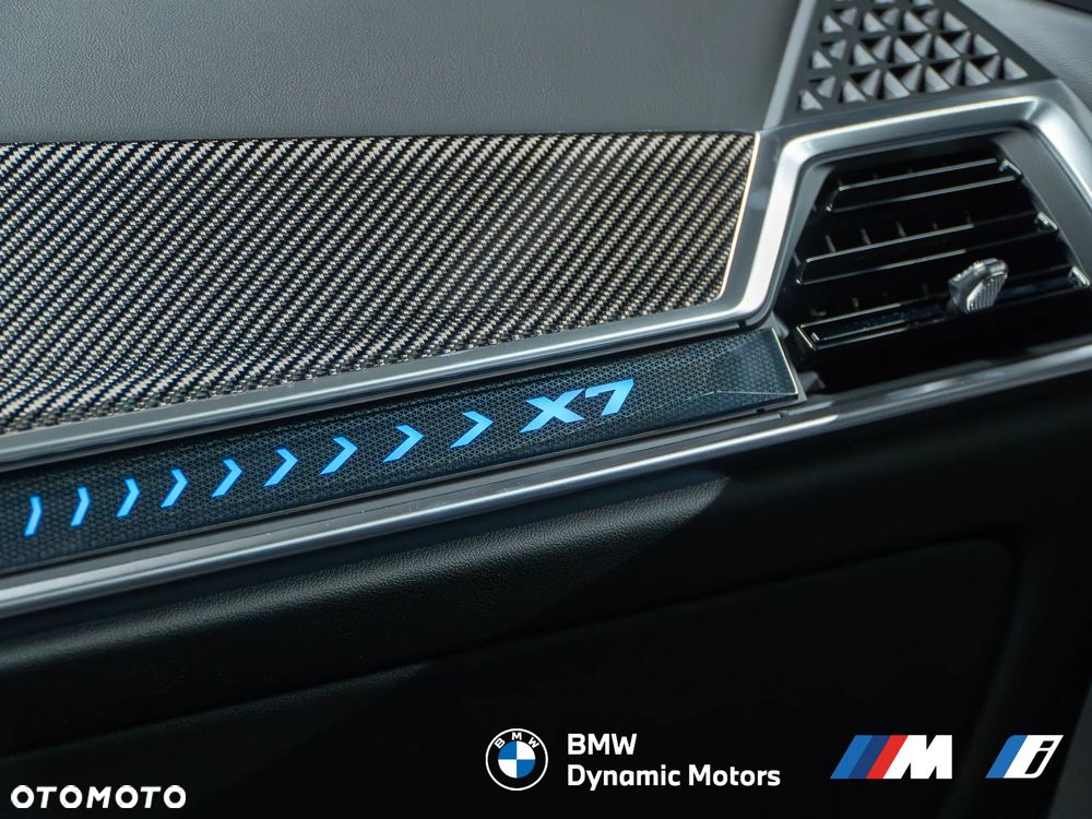 BMW X7 - 33
