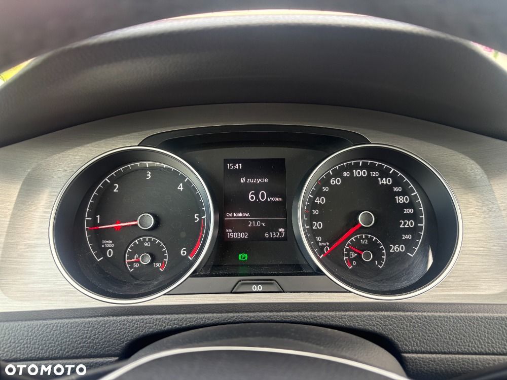 Volkswagen Golf 1.6 TDI BMT Comfortline - 10