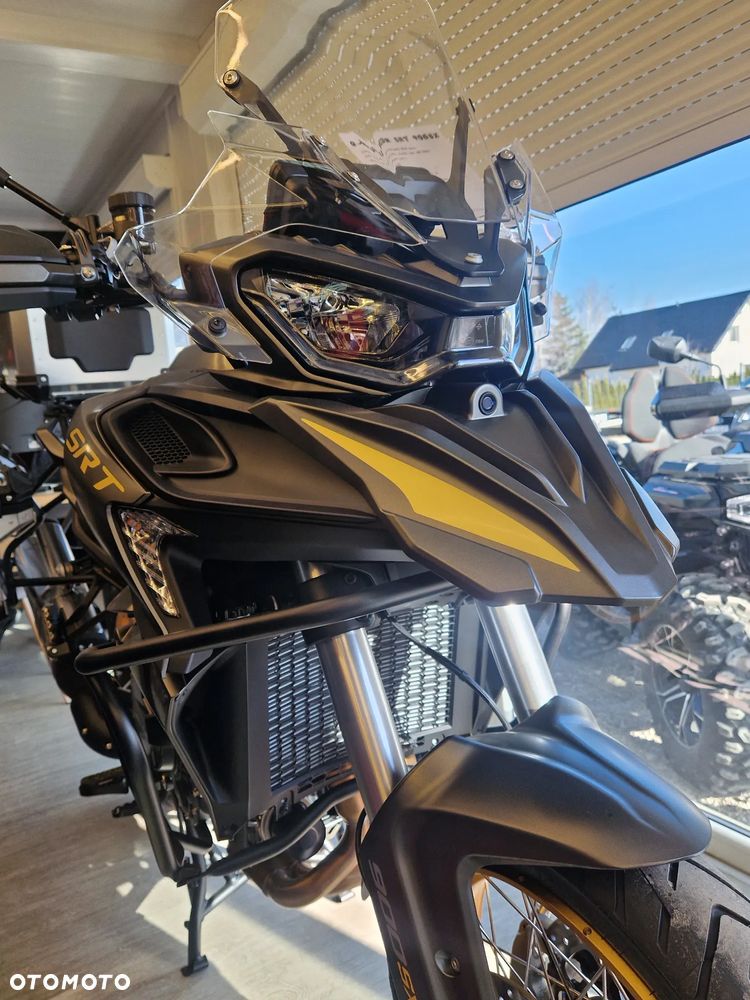 QJMOTOR SRT900SX - 13