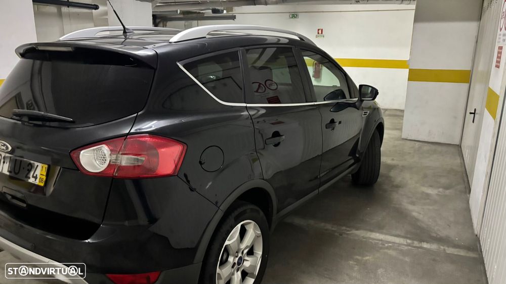 Ford Kuga 2.0 TDCi Titanium - 9