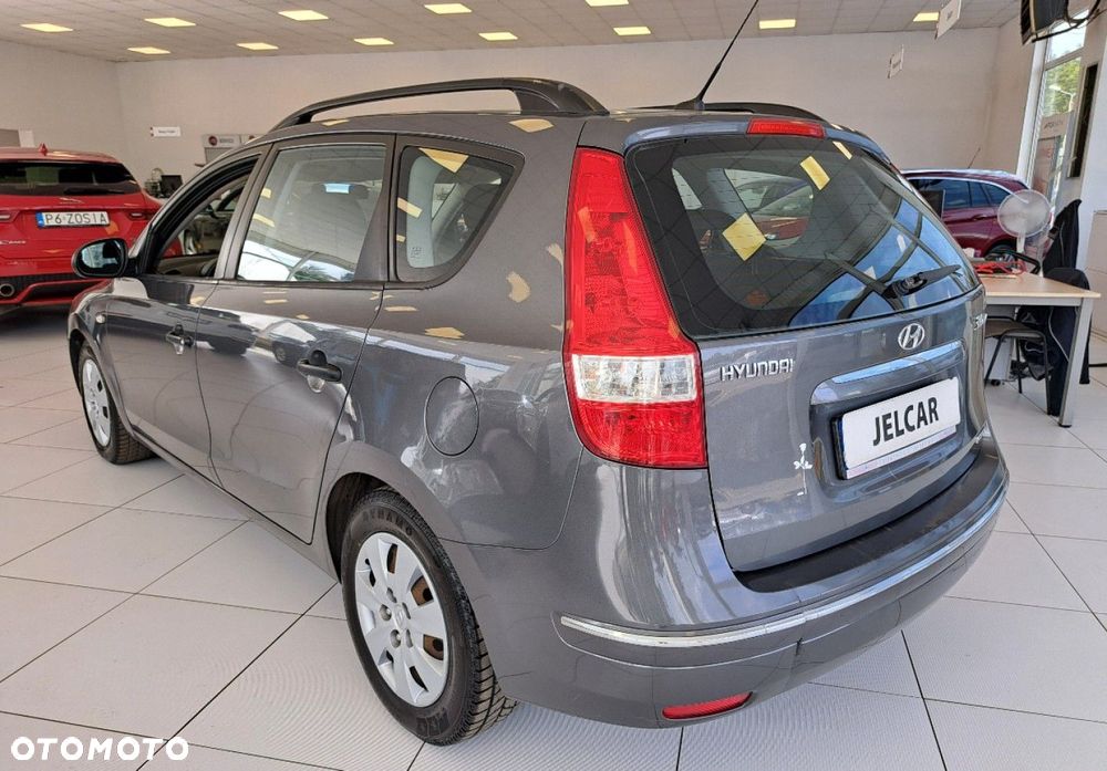 Hyundai i30 - 11