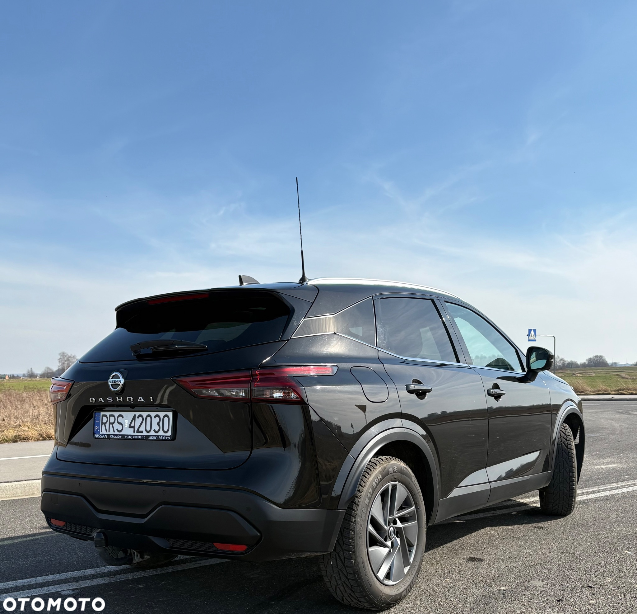 Nissan Qashqai 1.3 DIG-T N-Connecta - 4
