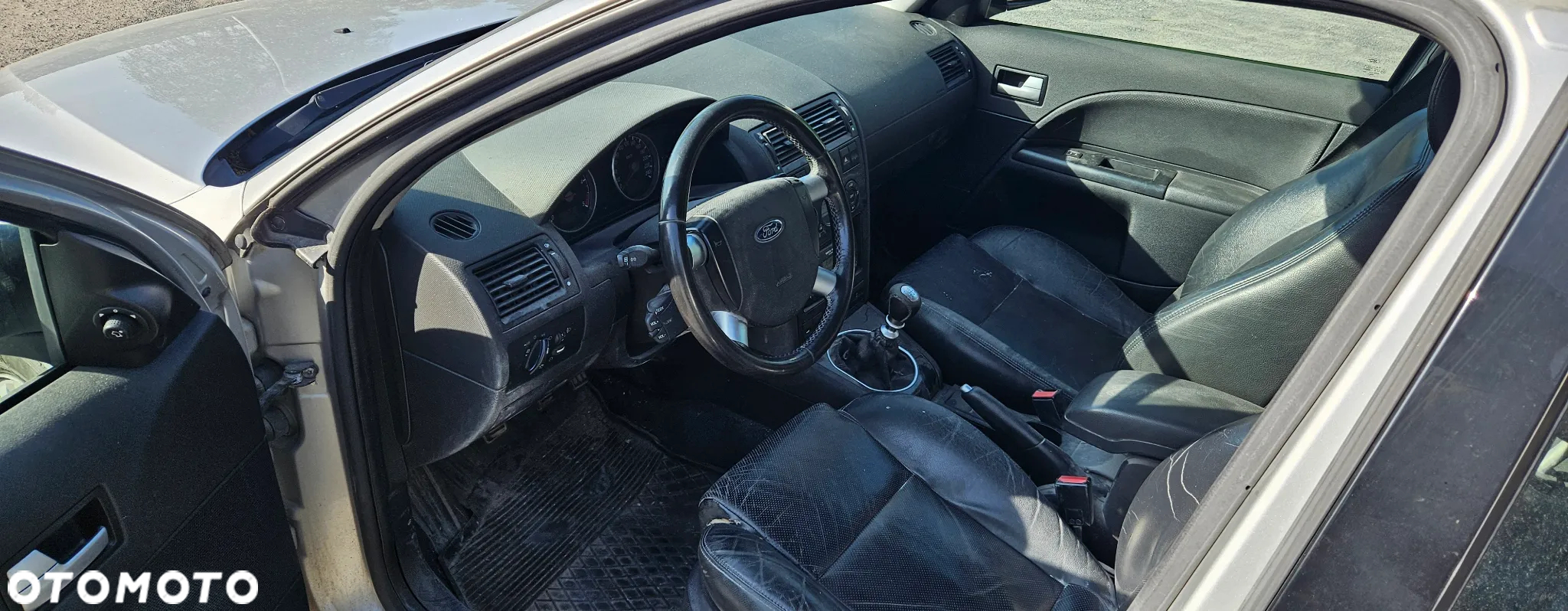 Ford Mondeo 2.0 TDCi Ghia - 5