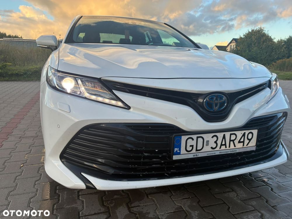 Toyota Camry 2.5 Hybrid Comfort CVT - 12