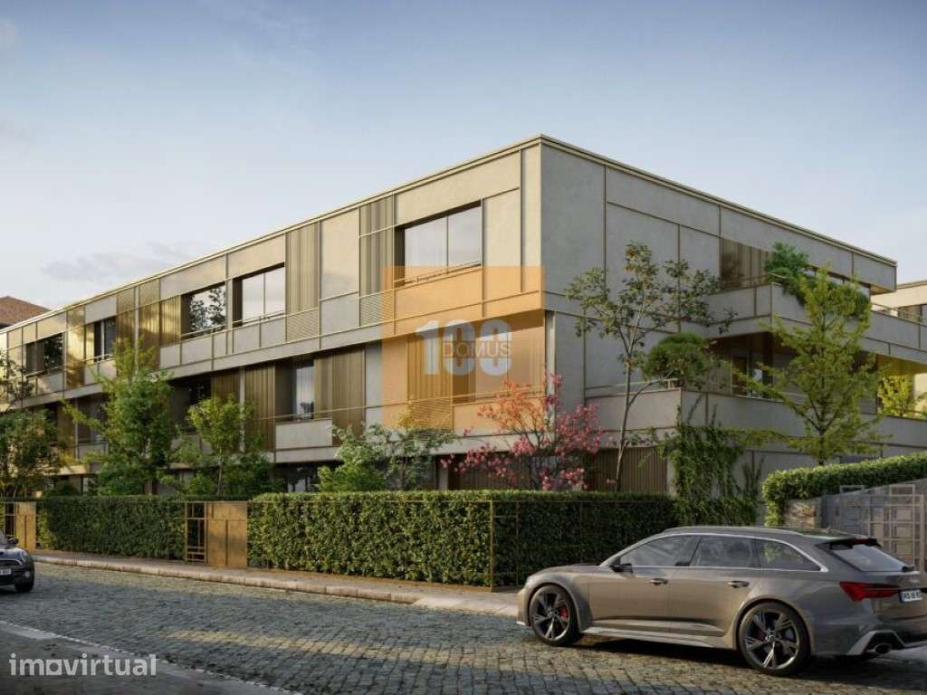 T4 duplex novo na Avenida da Boavista - Grande imagem: 2/33