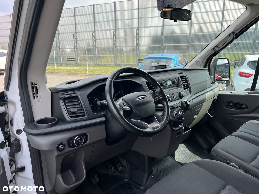 Ford Transit - 29