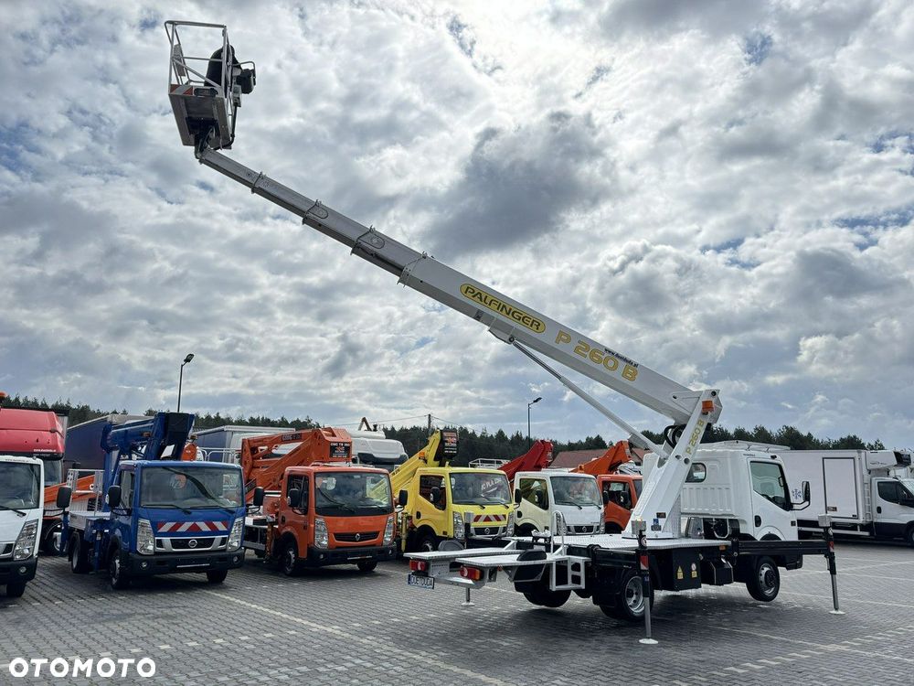 Nissan Cabstar - 23