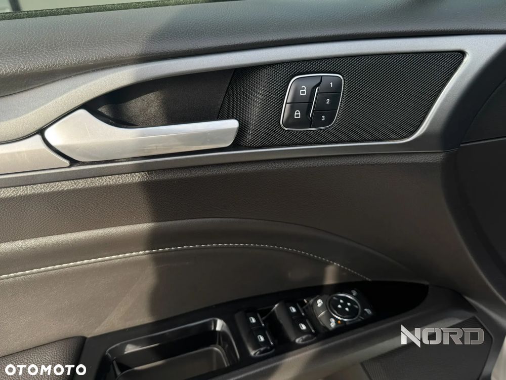 Ford Mondeo 2.0 TDCi STart-Stopp PowerShift-Aut Titanium - 20
