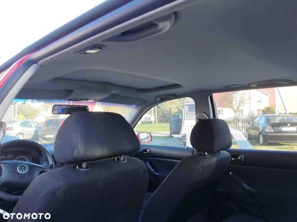 Volkswagen Golf - 29