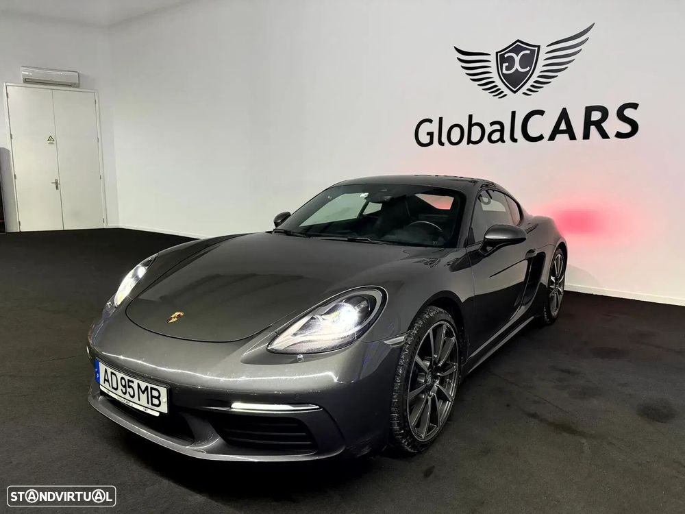 Porsche 718 Cayman - 3