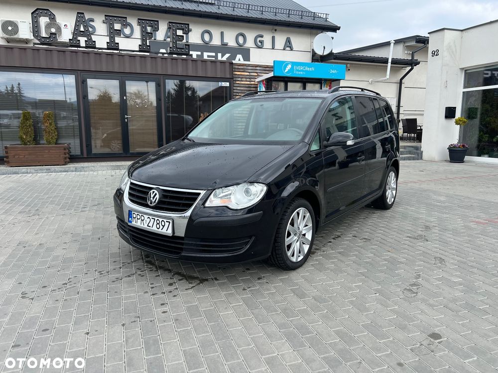 Volkswagen Touran 1.9 TDI Conceptline - 4
