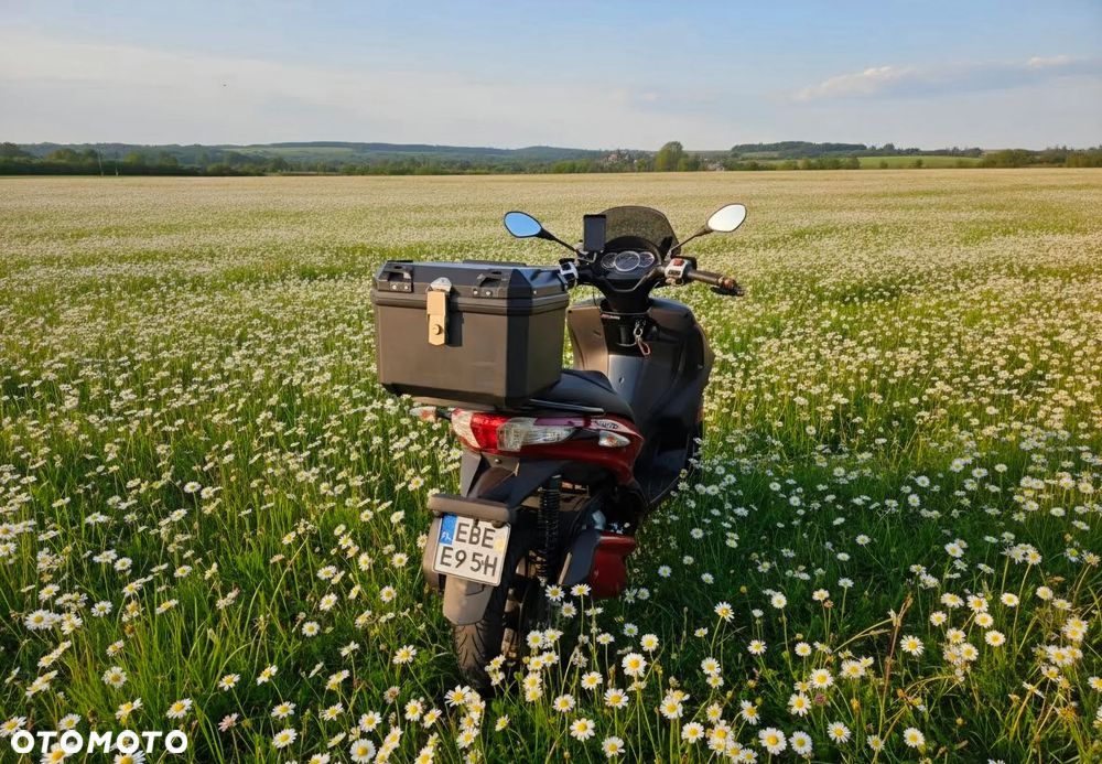 Piaggio MP-3 - 2