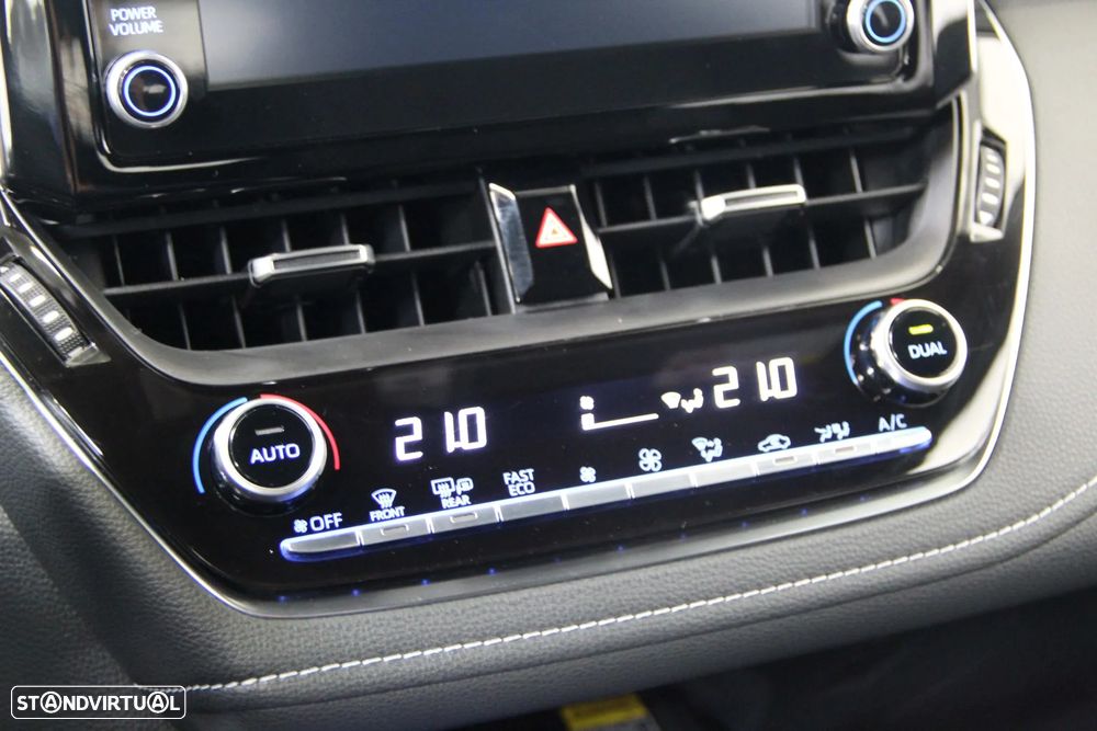 Toyota Corolla 1.8 Hybrid Comfort - 20