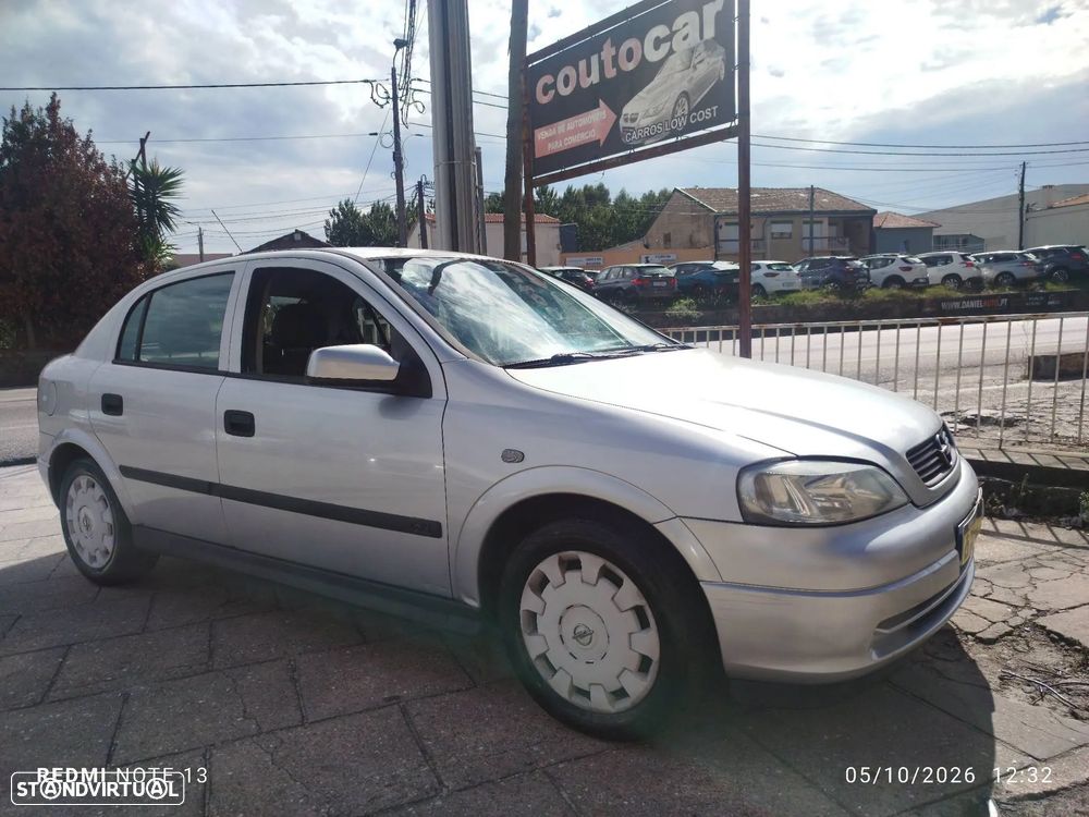 Opel Astra - 4