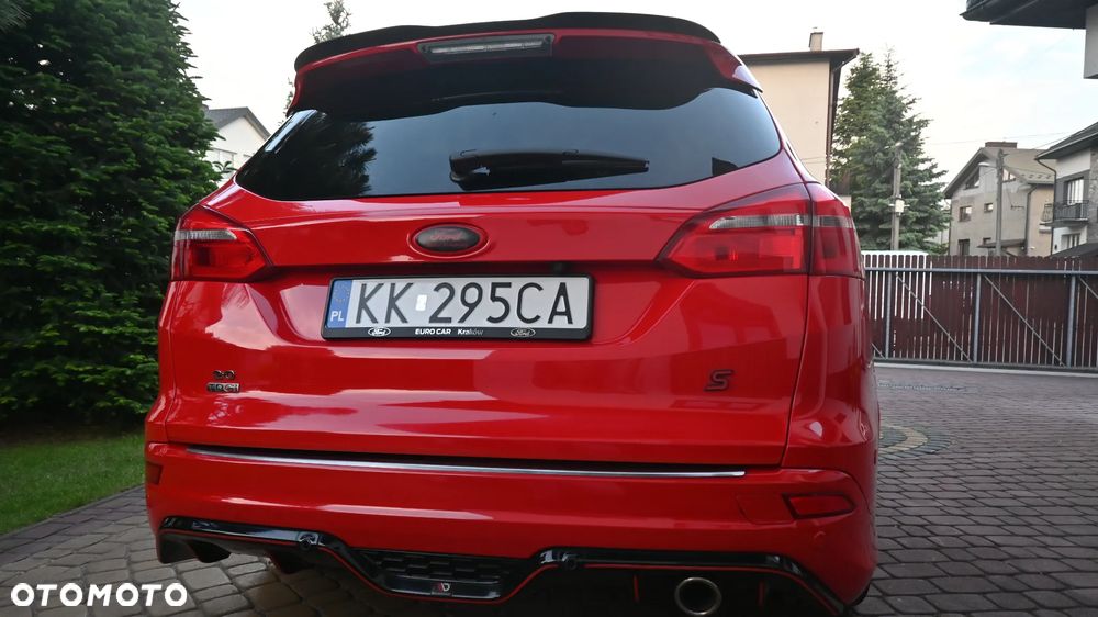 Ford Focus 2.0 TDCi ST-Line Red ASS - 12
