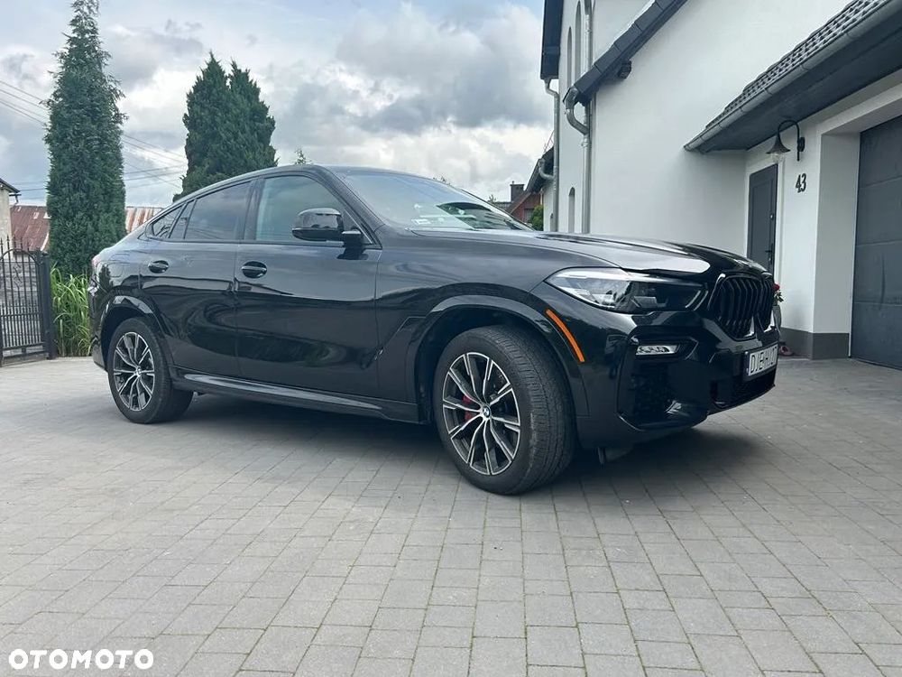 BMW X6 xDrive40i xLine - 1