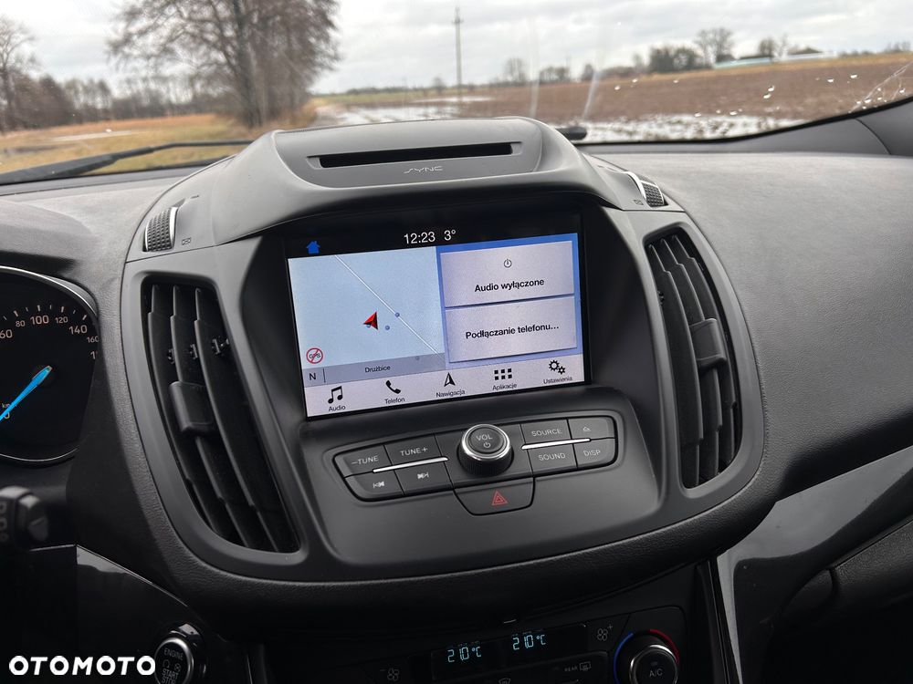 Ford Kuga 1.5 EcoBoost 2x4 Titanium - 8