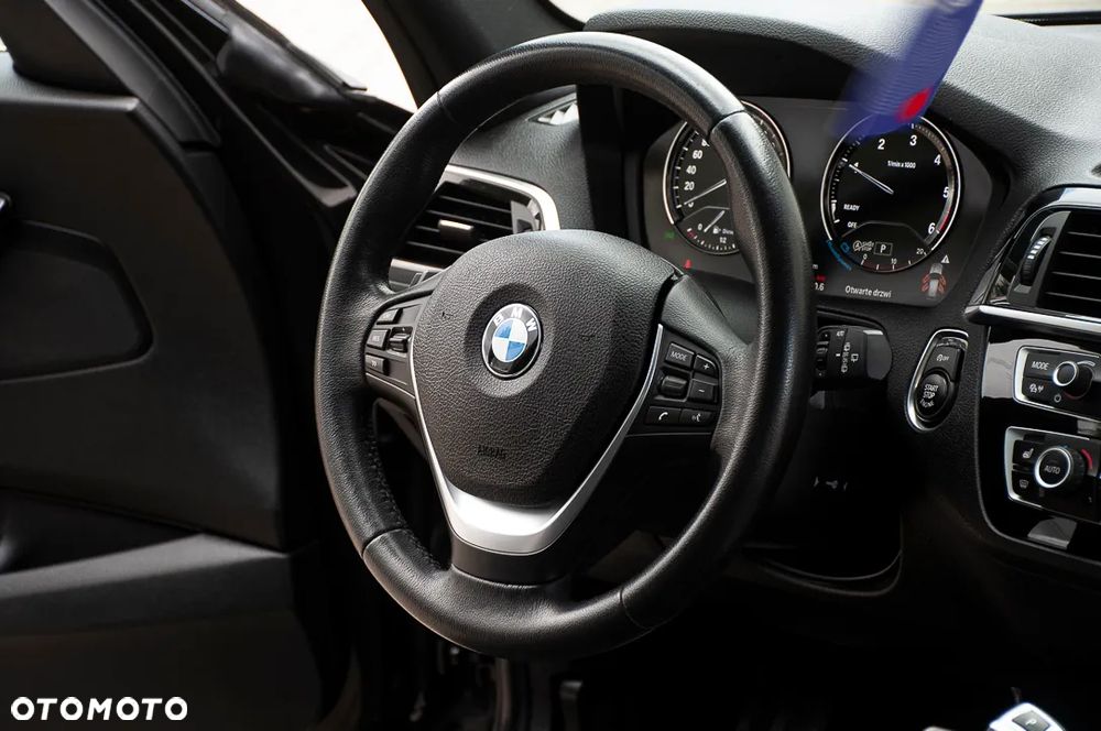 BMW Seria 1 116d EfficientDynamics Edition Sport Line - 30