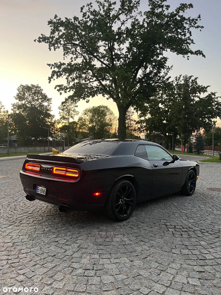 Dodge Challenger Automatik SXT Plus - 14