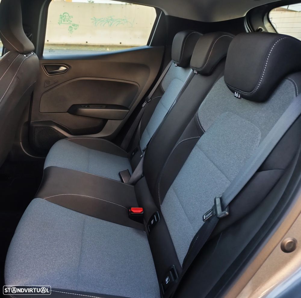 Renault Clio 1.0 TCe Evolution Bi-Fuel - 21