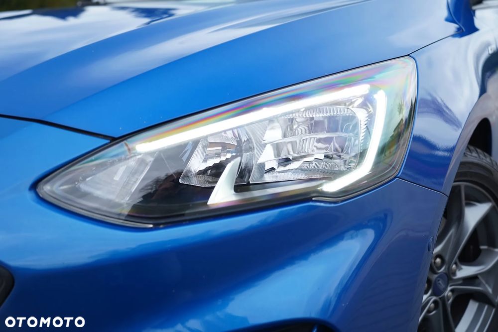 Ford Focus 1.5 EcoBlue Start-Stopp-System ST-LINE - 15