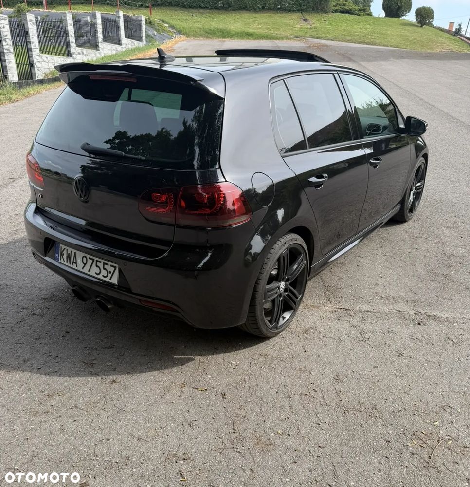 Volkswagen Golf - 8
